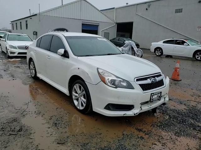 2014 Subaru Legacy - Image 13