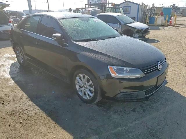 2014 Volkswagen Jetta - Image 11