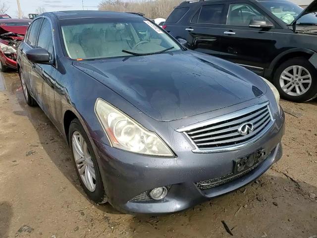 2012 Infiniti G - Image 13