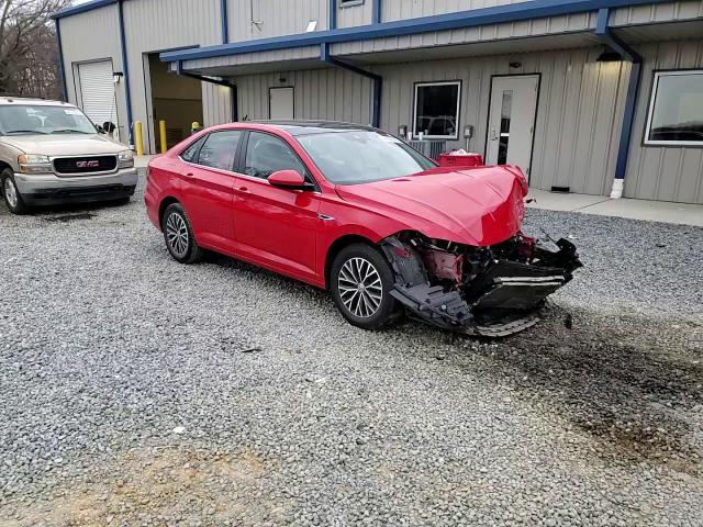 2019 Volkswagen Jetta - Image 11