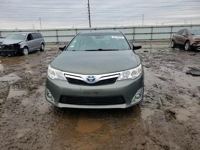 2012 Toyota Camry - Image 11
