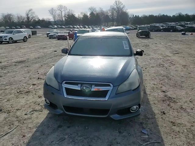 2014 Subaru Legacy - Image 10