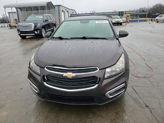 2015 Chevrolet Cruze - Image 13
