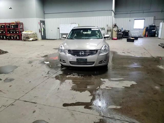 2012 Nissan Altima - Image 11