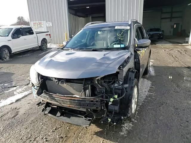 2016 Nissan Rogue - Image 15