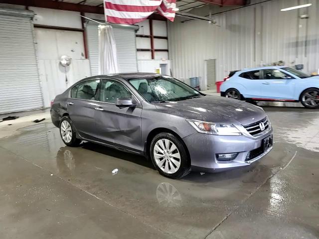 2015 Honda Accord - Image 13