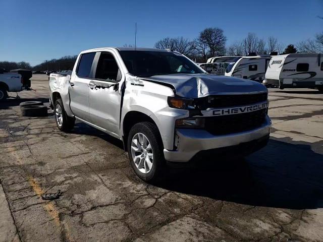 2020 Chevrolet Silverado - Image 13