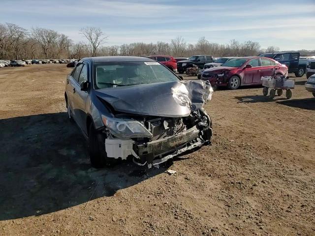 2014 Toyota Camry - Image 11