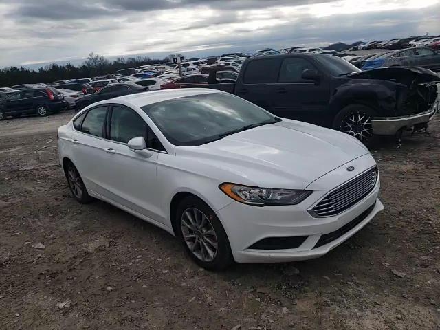 2017 Ford Fusion - Image 11