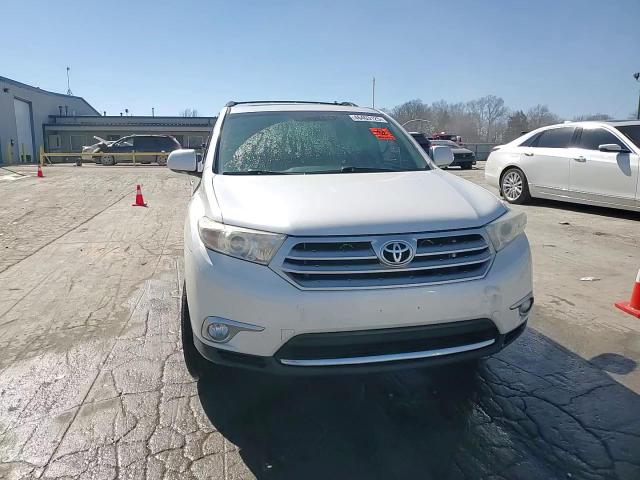 2013 Toyota Highlander - Image 14