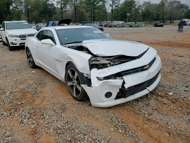 2014 Chevrolet Camaro - Image 10