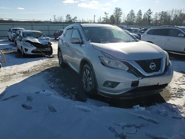 2015 Nissan Murano - Image 11