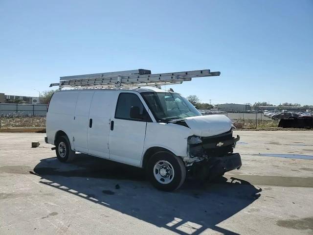 2018 Chevrolet Express G2500 VIN: 1GCWGAFG0J1333035 Lot: 44319615