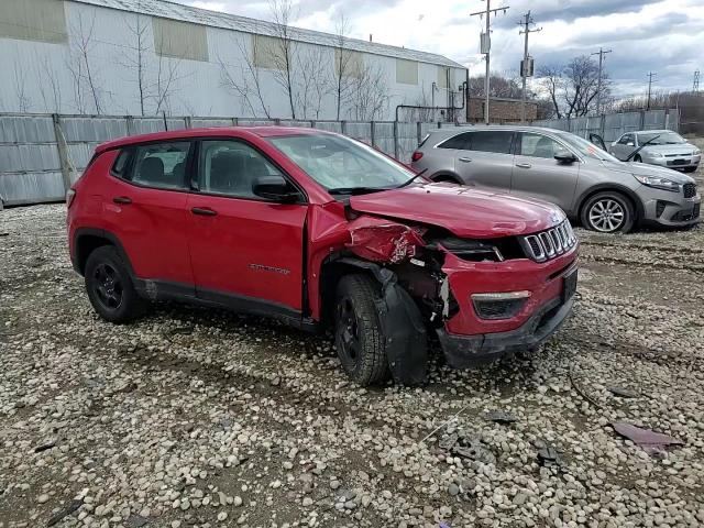 2018 Jeep Compass - Image 12