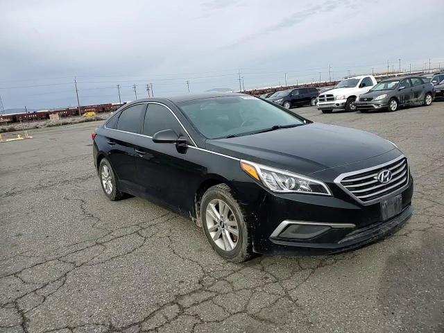 2017 Hyundai Sonata - Image 11