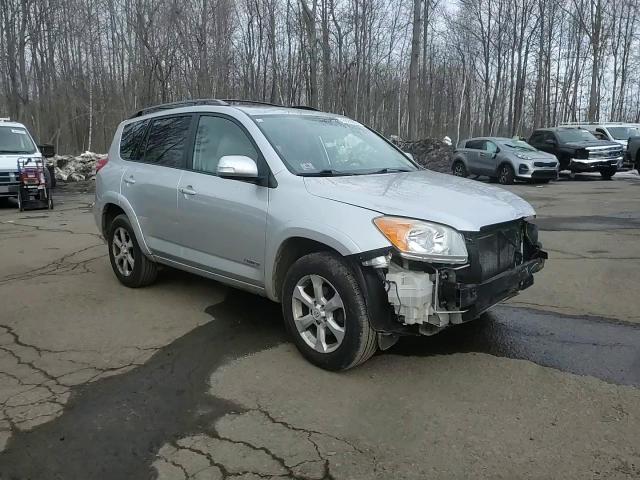 2010 Toyota RAV 4 - Image 12