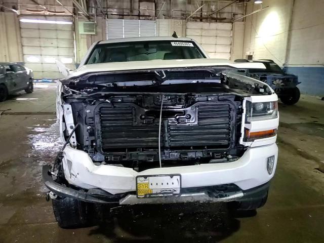 2018 Chevrolet Silverado - Image 13