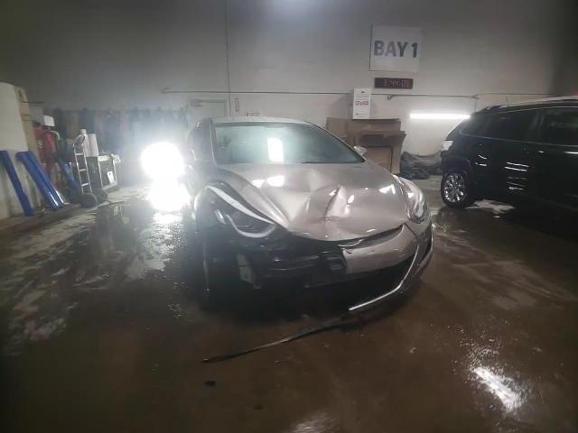 2014 Hyundai Elantra - Image 14