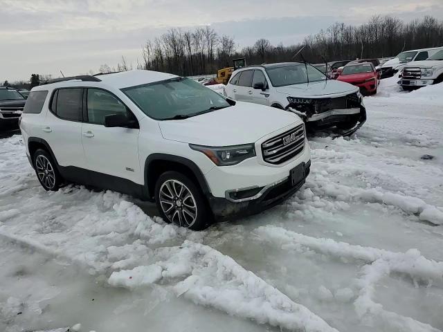 2019 GMC Acadia - Image 12