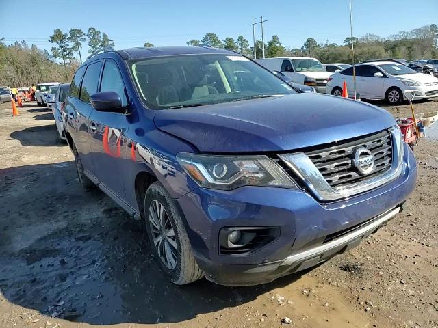 2020 Nissan Pathfinder - Image 12