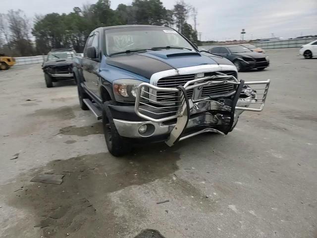 2006 Dodge RAM - Image 10