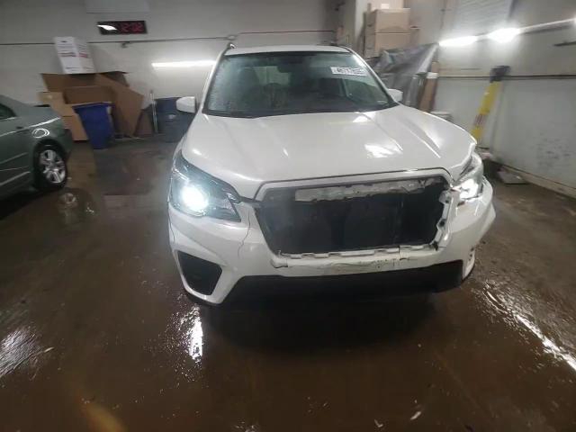 2020 Subaru Forester - Image 13