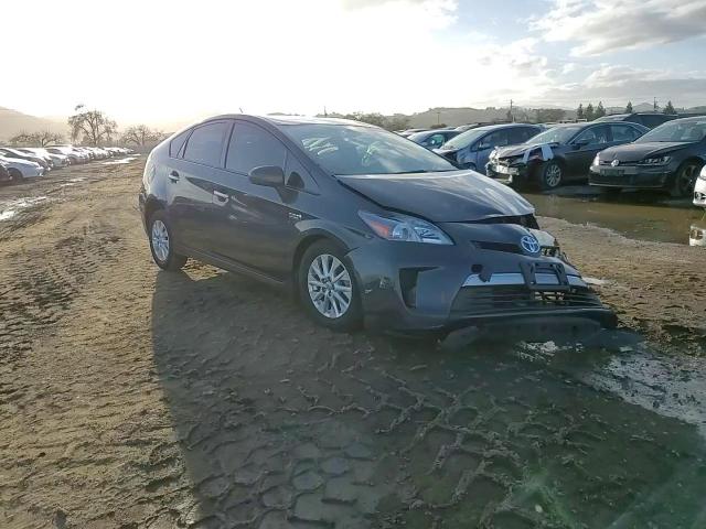2015 Toyota Prius - Image 10