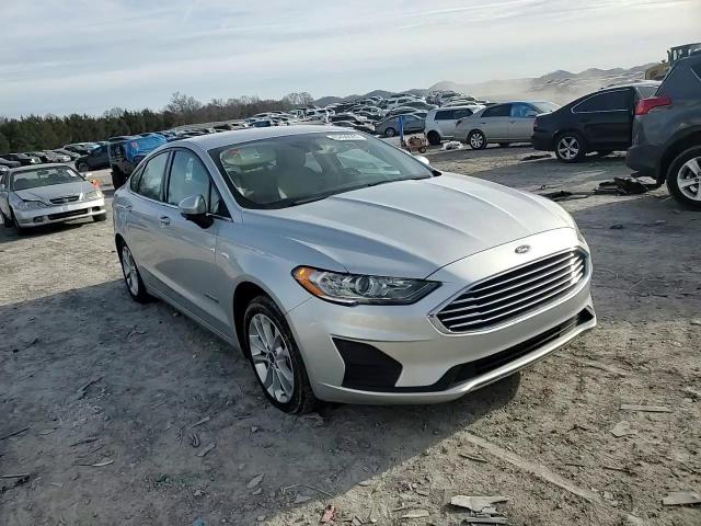 2019 Ford Fusion - Image 11