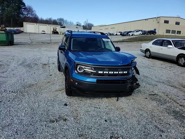2022 Ford Bronco - Image 12