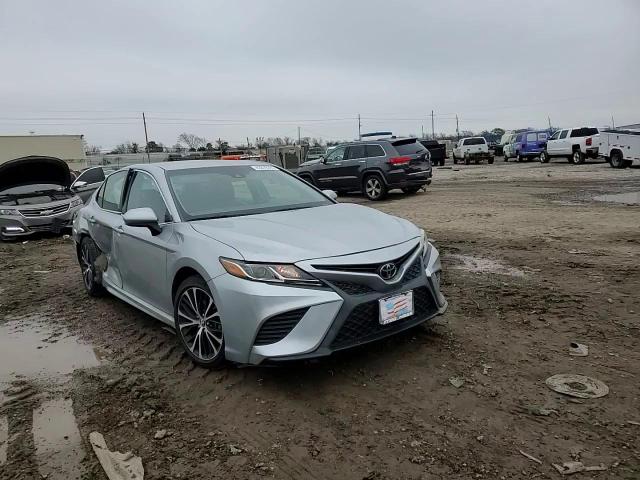 2018 Toyota Camry - Image 10