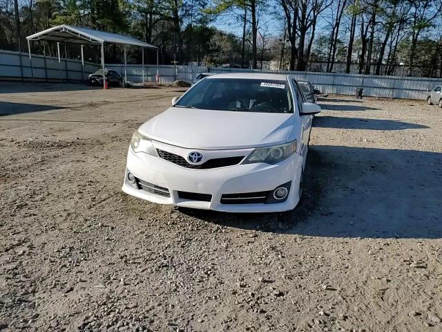2012 Toyota Camry - Image 13