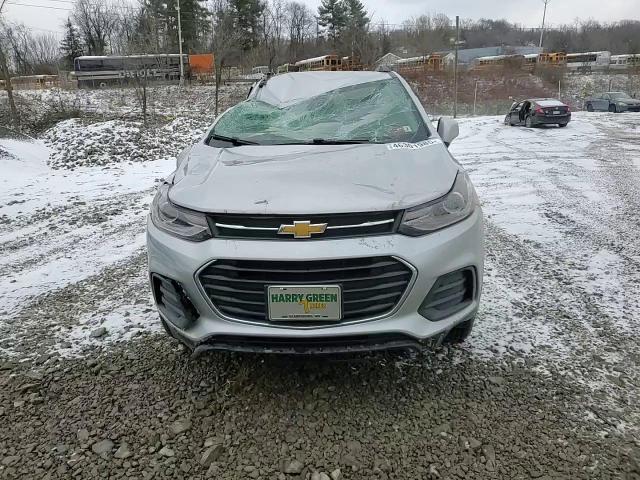 2022 Chevrolet Trax - Image 11