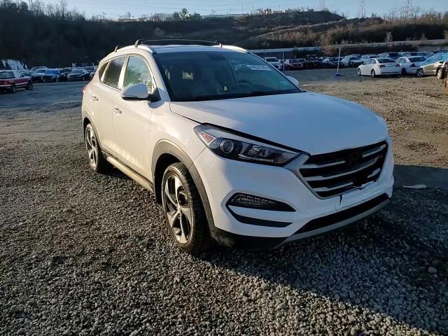 2017 Hyundai Tucson - Image 15