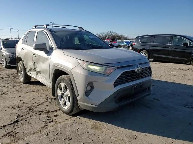 2021 Toyota RAV 4 - Image 12