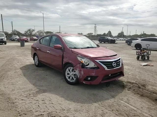 2019 Nissan Versa - Image 11