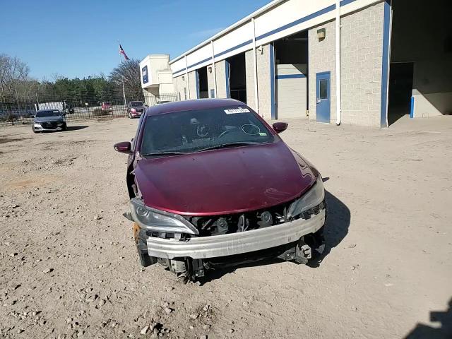 2015 Chrysler 200 - Image 11