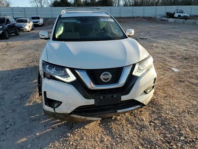 2020 Nissan Rogue - Image 12