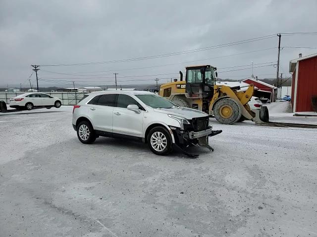 2018 Cadillac XT5 - Image 15