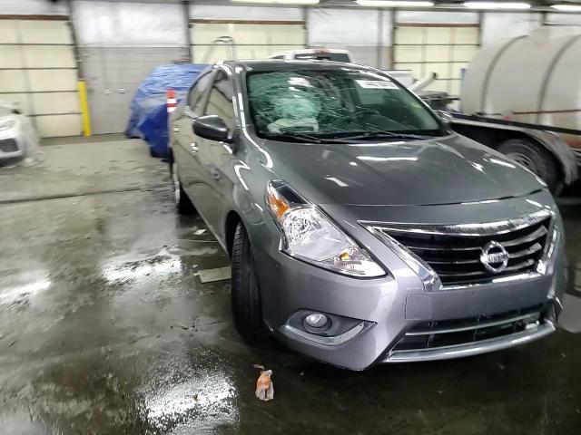 2016 Nissan Versa - Image 14