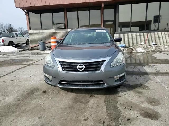 2014 Nissan Altima - Image 10