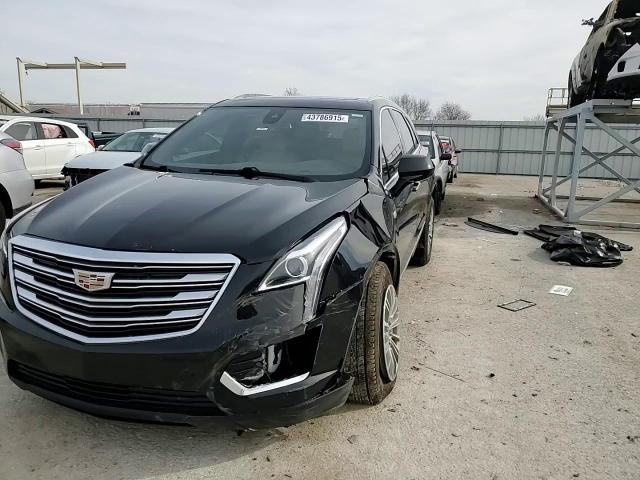 2019 Cadillac XT5 - Image 12