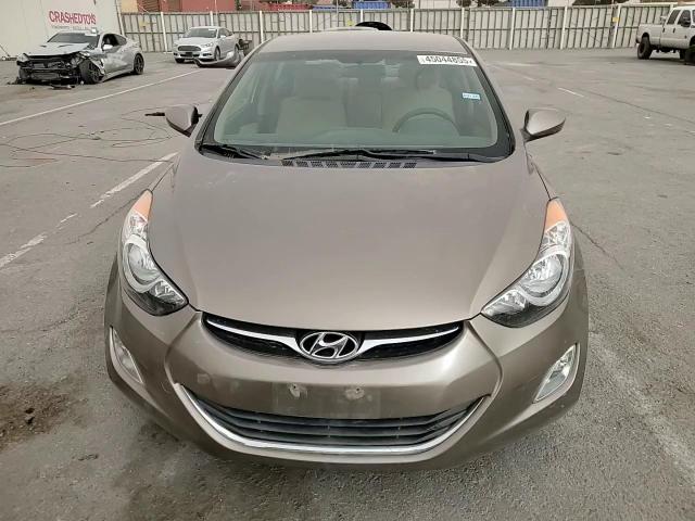2013 Hyundai Elantra - Image 11