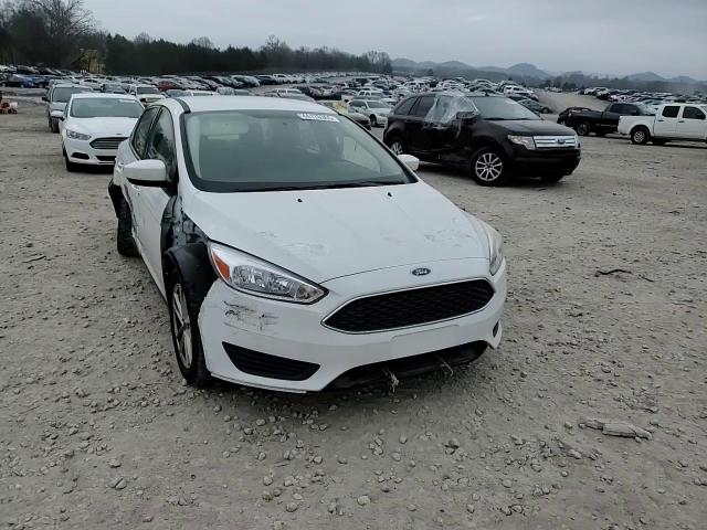 2018 Ford Focus - Image 10