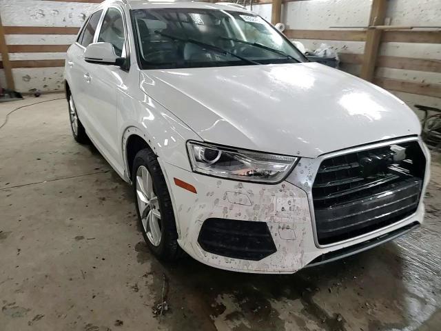 2017 Audi Q3 - Image 15