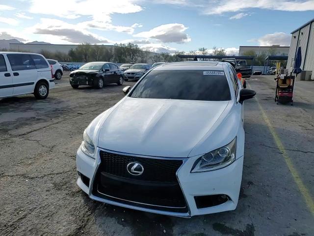 2015 Lexus LS - Image 14