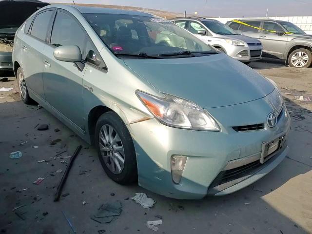 2014 Toyota Prius - Image 10