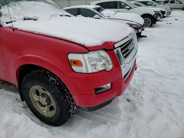 2009 Ford Explorer - Image 12
