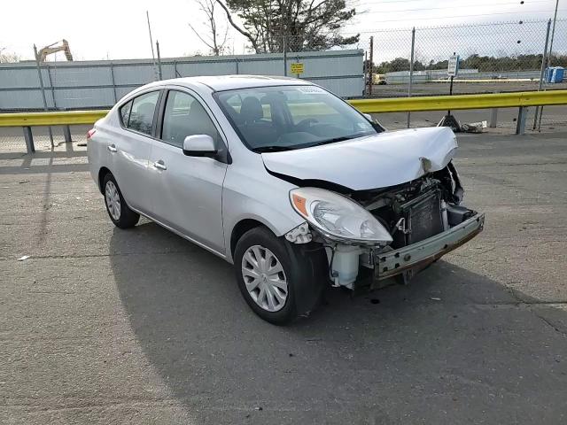 2012 Nissan Versa - Image 10