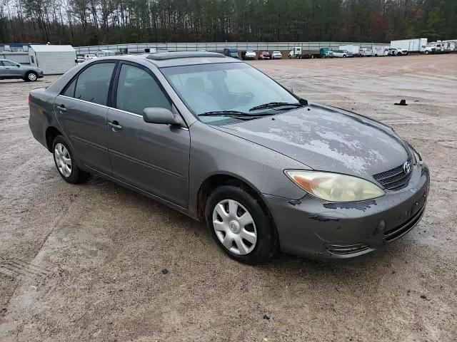 2002 Toyota Camry - Image 11