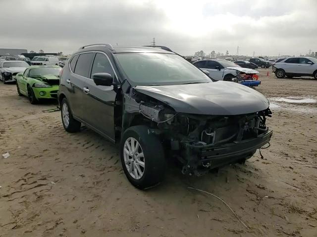 2017 Nissan Rogue - Image 11